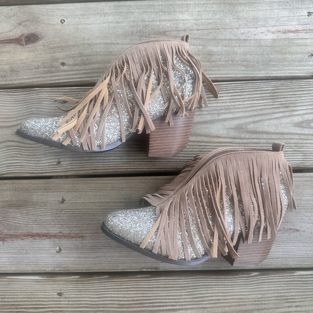 Fringe Glitter Ankle Boots - Silver and Tan